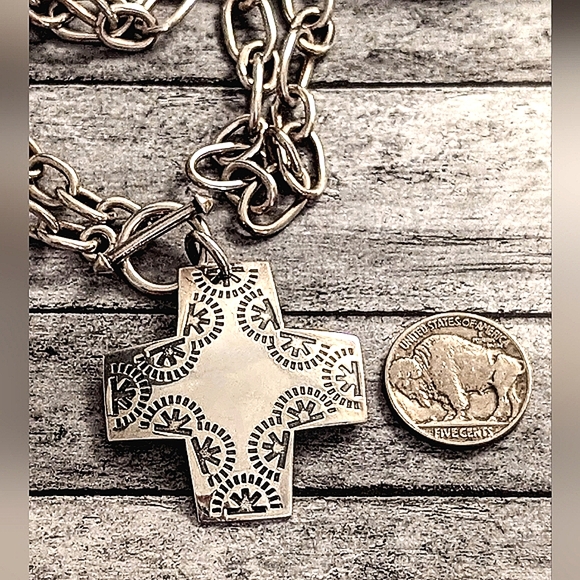 Vintage Retired Silpada Sterling "Virtuosity" Stamped Cross Necklace - Picture 3 of 8